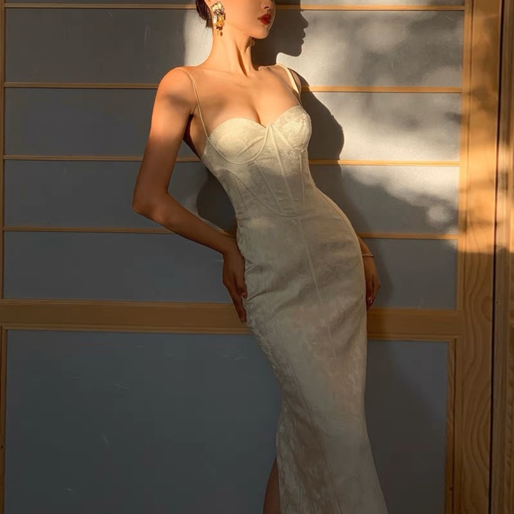 Sexy White dress by Xiaoli